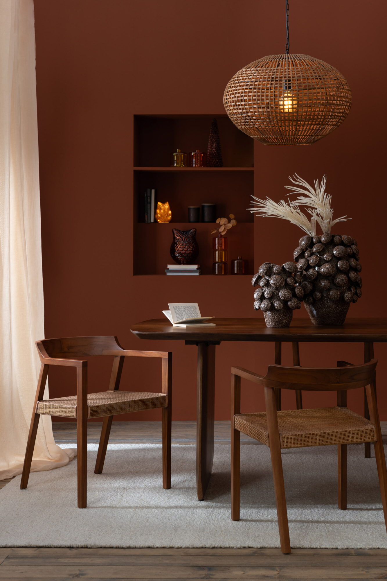 Eettafel Celeste bruin