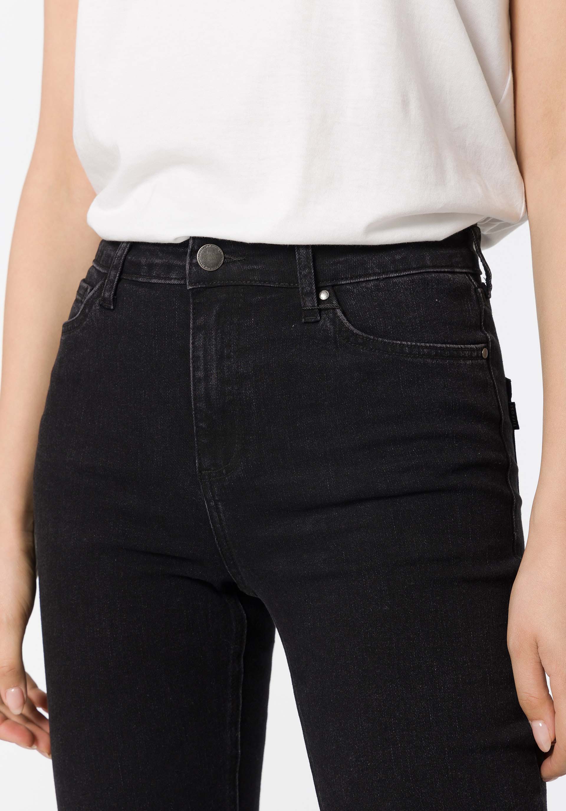 Jeans Jennifer Slim Fit Cintura Alta