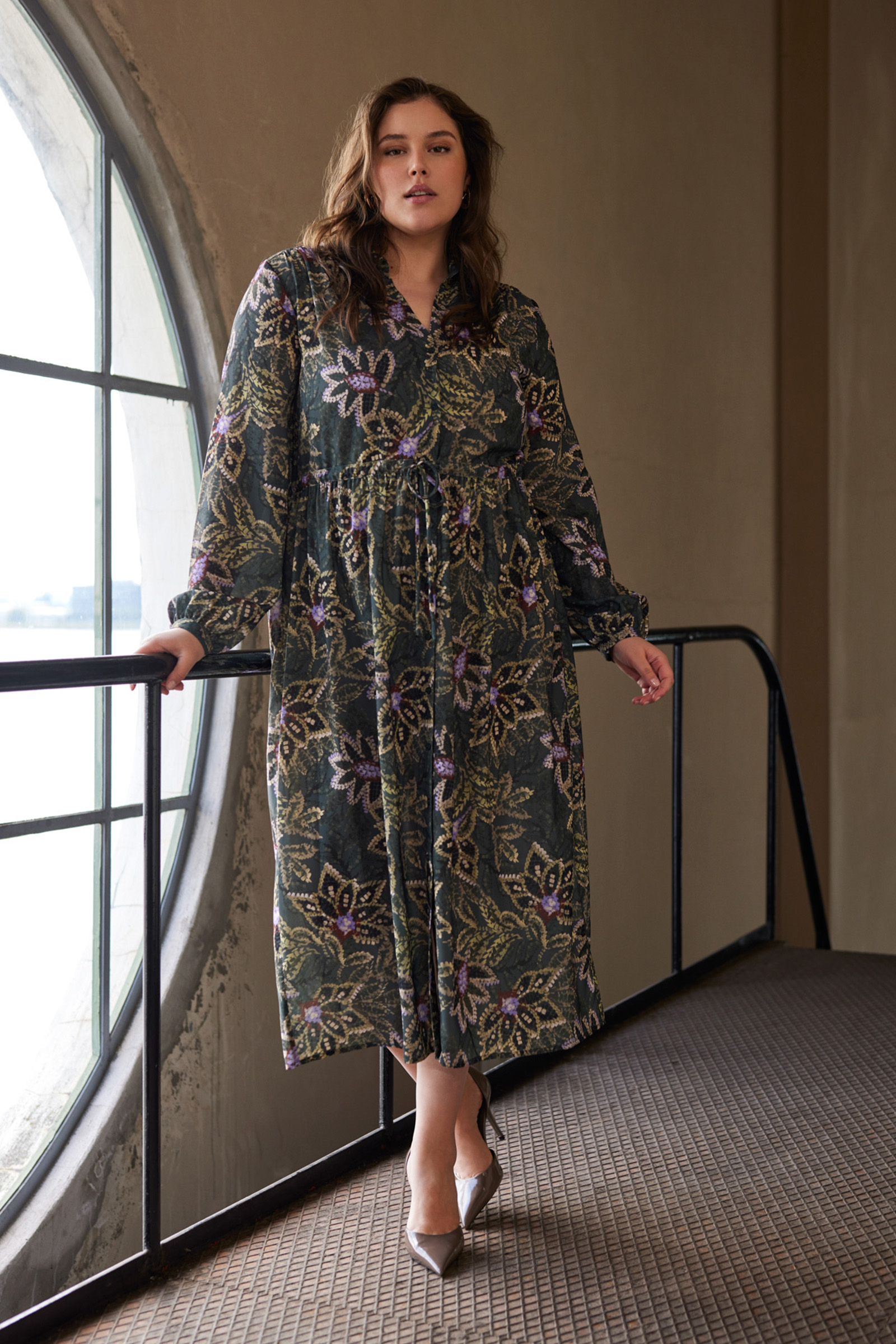 jurk met dessin - Curve WE Fashion Groen