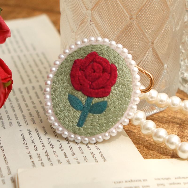 Embroidery Kingdom - DIY-borduurpakket voor sleutelhangers (verschillende ontwerpen)