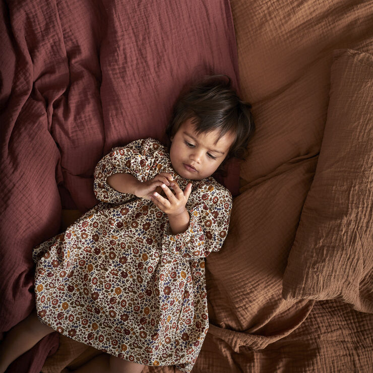by KlipKlap Sengetøj baby Camel brown