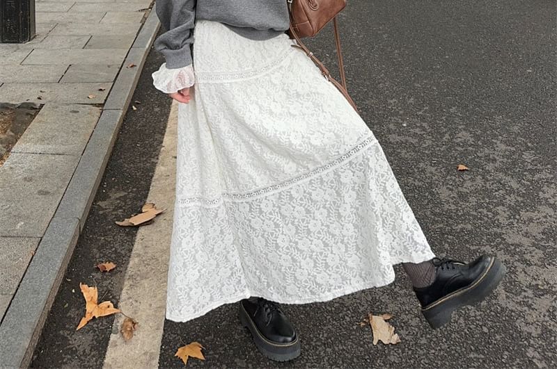 Joyciful - A-lijn maxi-rok met hoge taille en kant / oversized sweatshirt met ronde hals en letters