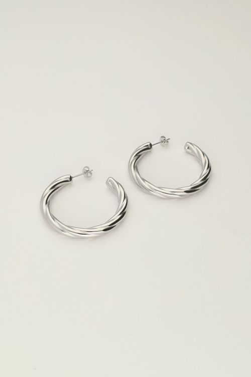 Oorhangers met chunky twist