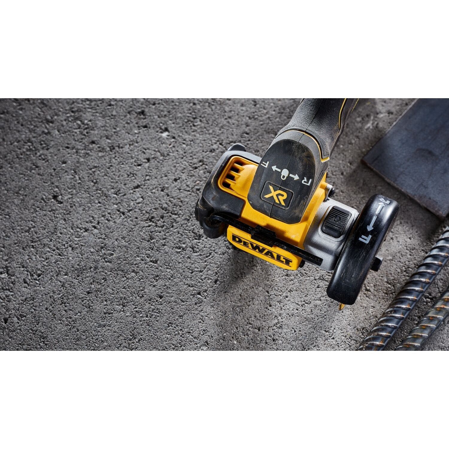 DeWALT DCS438N Accu slijpmachine 76mm 18V XR Basic Body