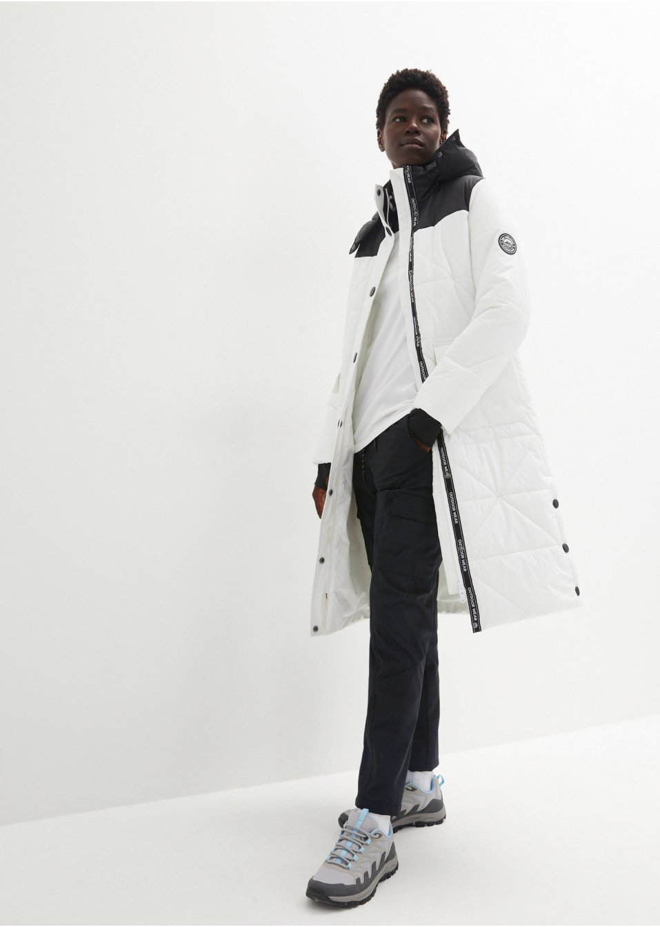 Manteau outdoor imperméable avec boutons sur le côté