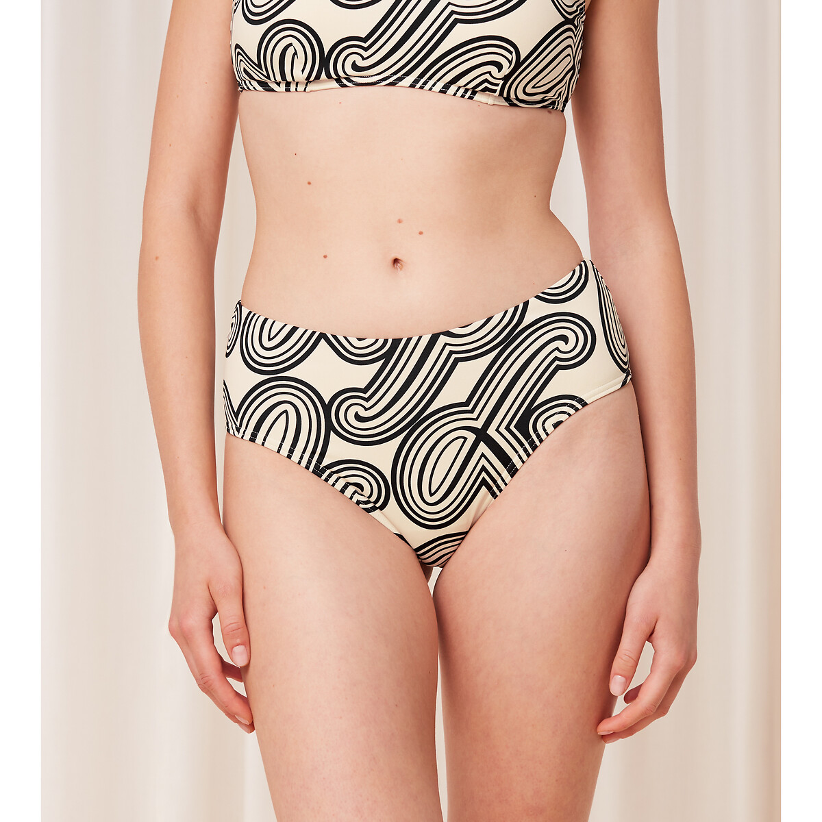 TRIUNFO<br>Calcinha de biquíni Hoge Flex Smart Verão