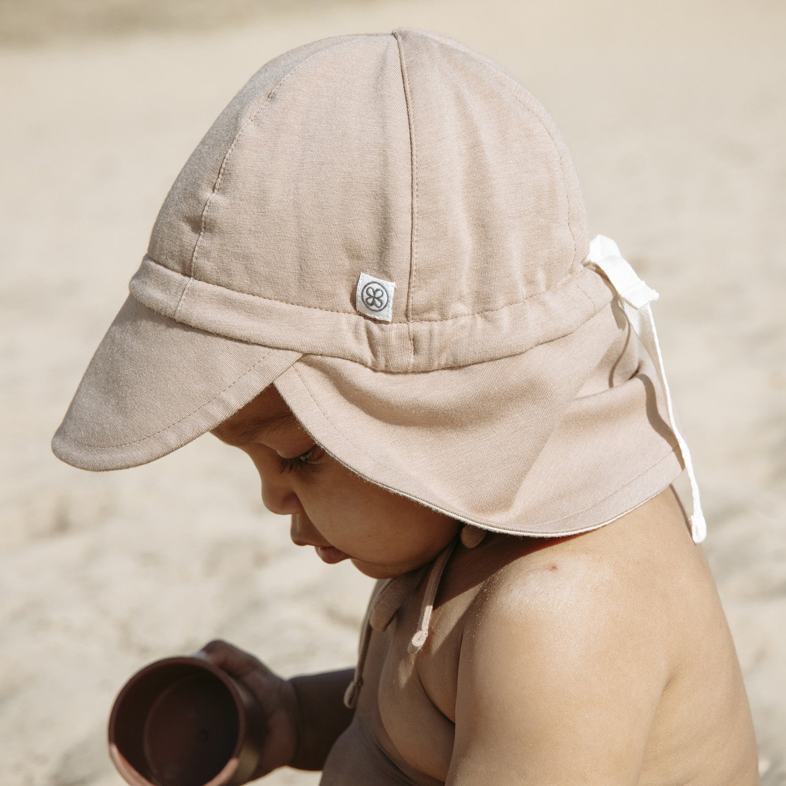 Baby Sonnenhut UVP 50  Peanut Brown