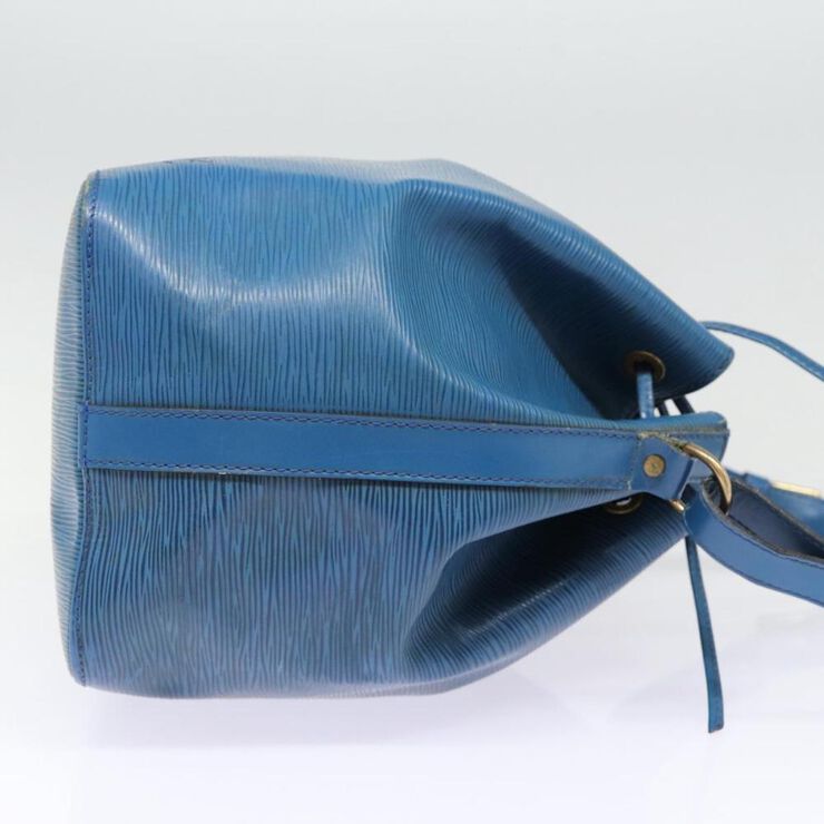 Louis Vuitton Vintage Louis Vuitton Noe Blue