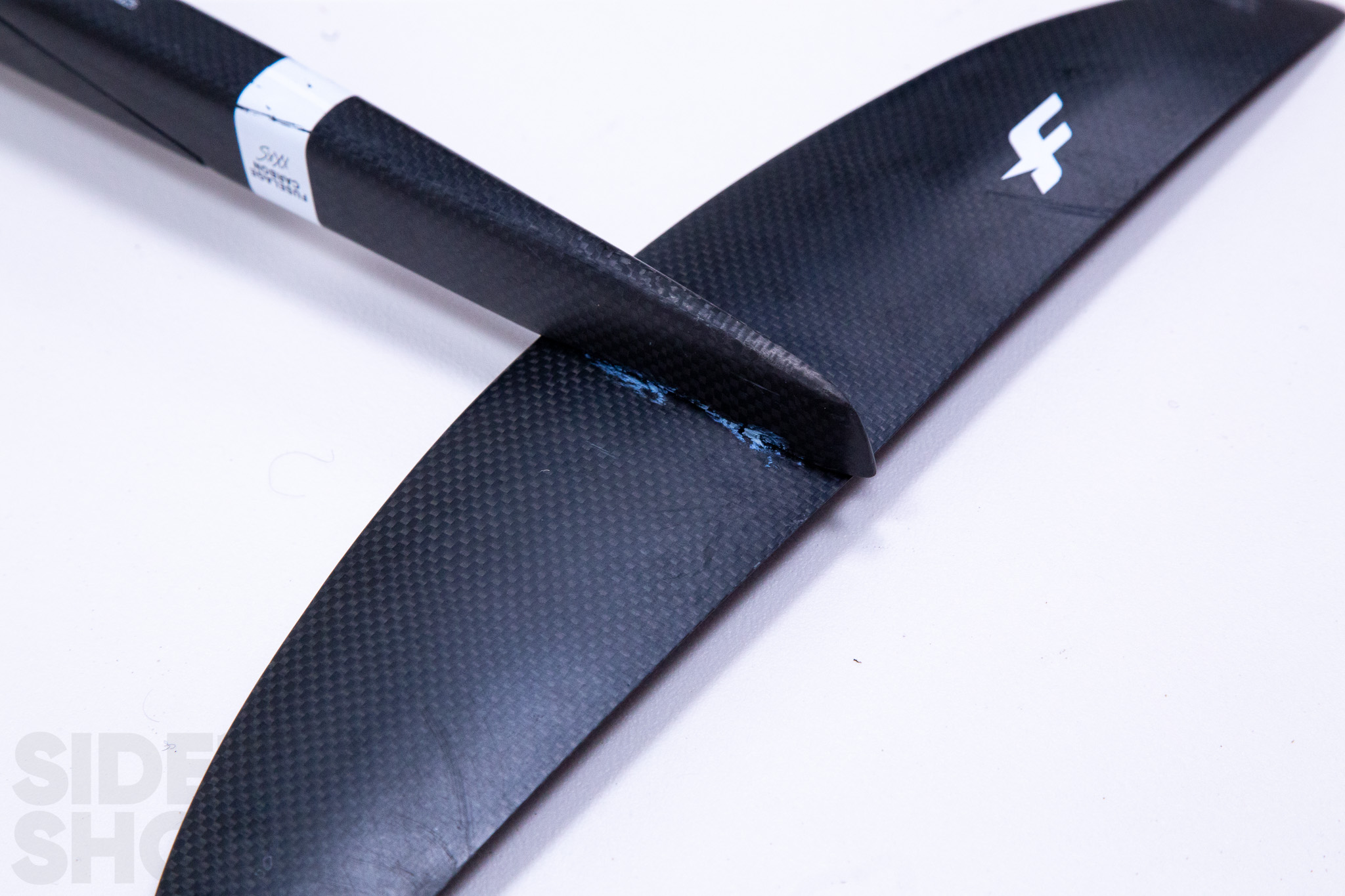 F.one Plane Phantom Carbon 1080
