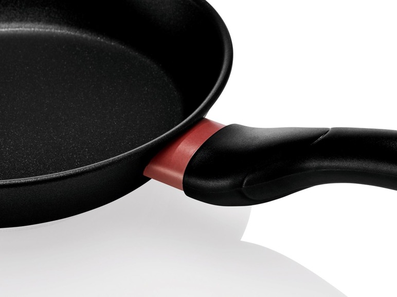 Aluminium pan