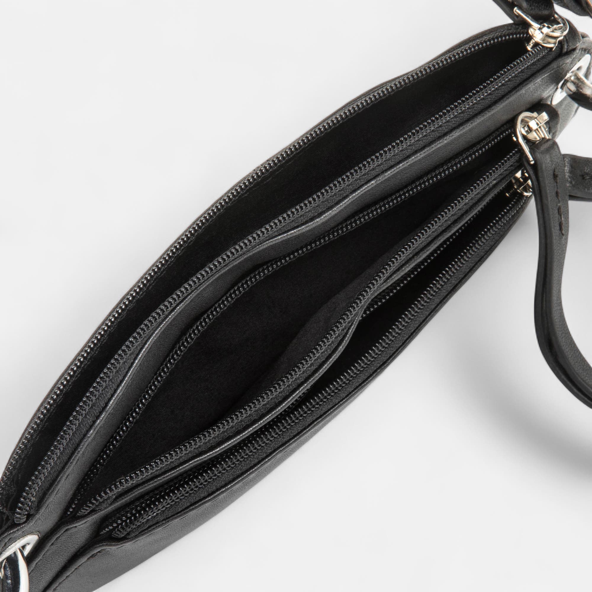 Sac bandoulière en cuir noir