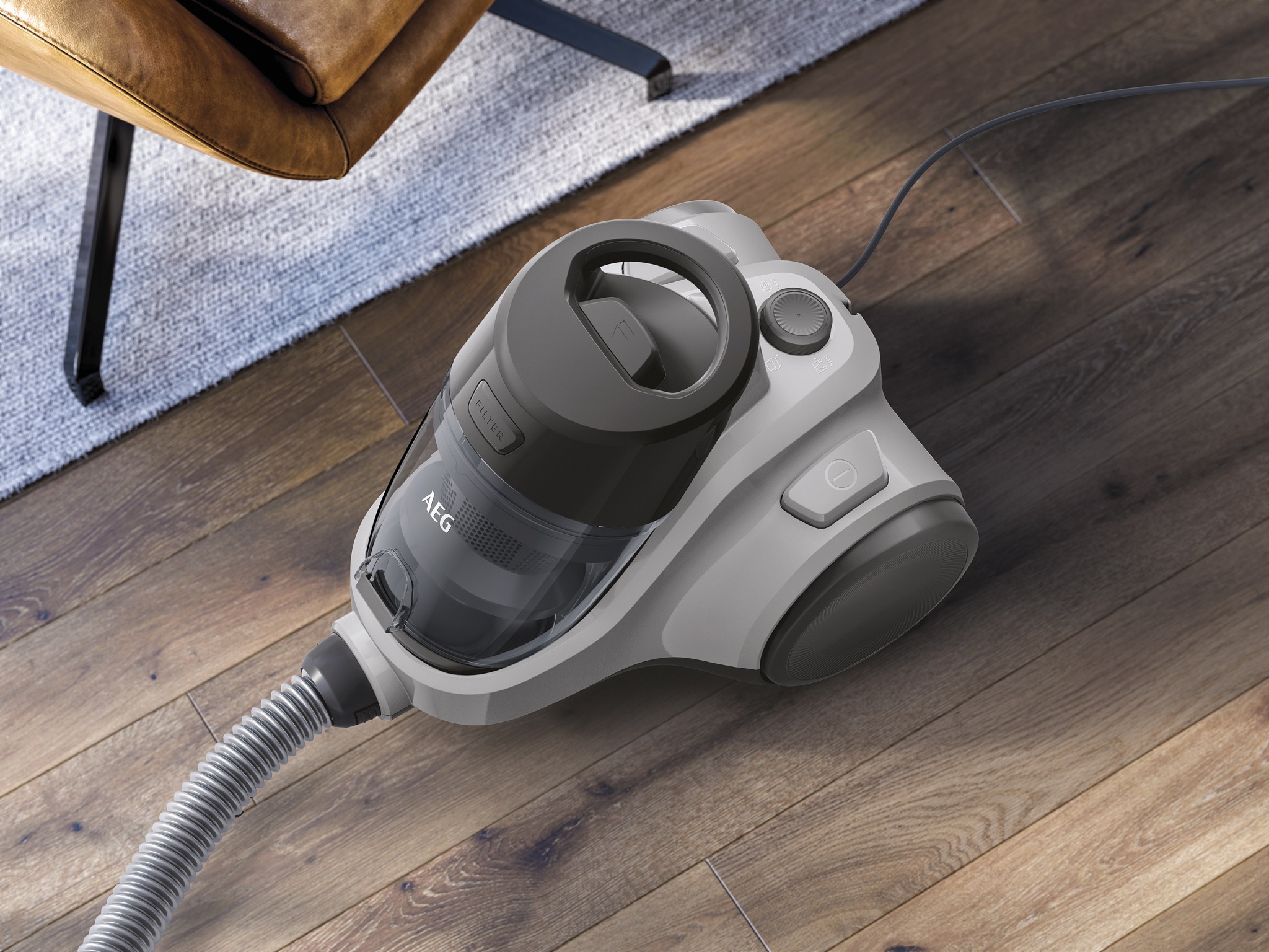 AEG LX5-2-2MG bagless floor vacuum cleaner