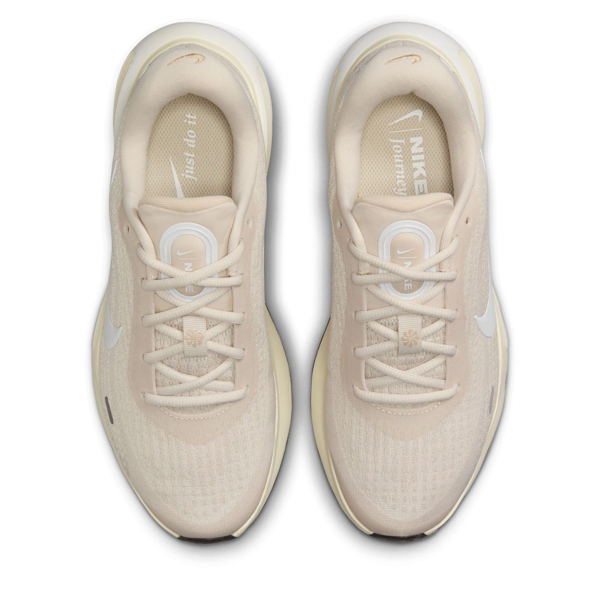 Nike Journey Run Womens Road Running Shoes