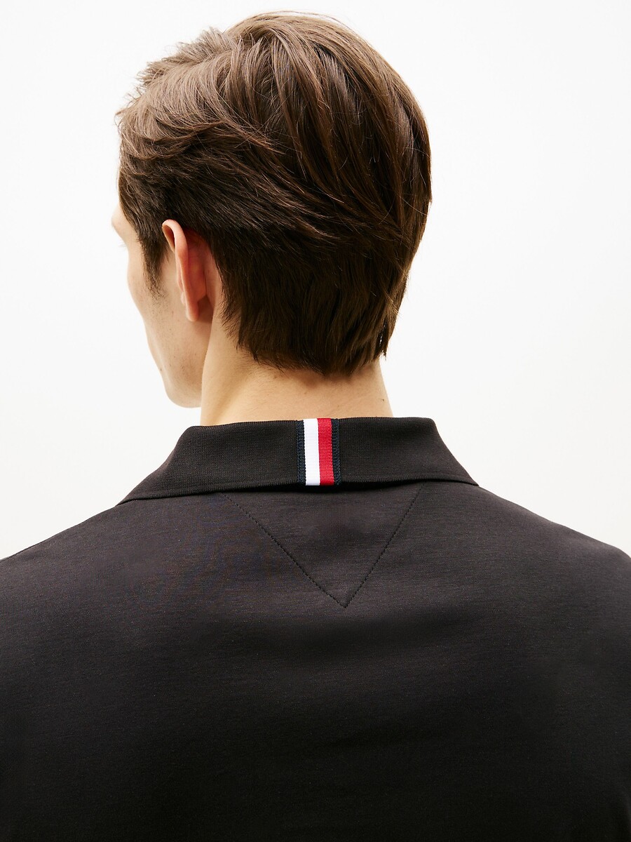 TOMMY HILFIGER<br>Camisa polo regular de manga curta em algodão macio