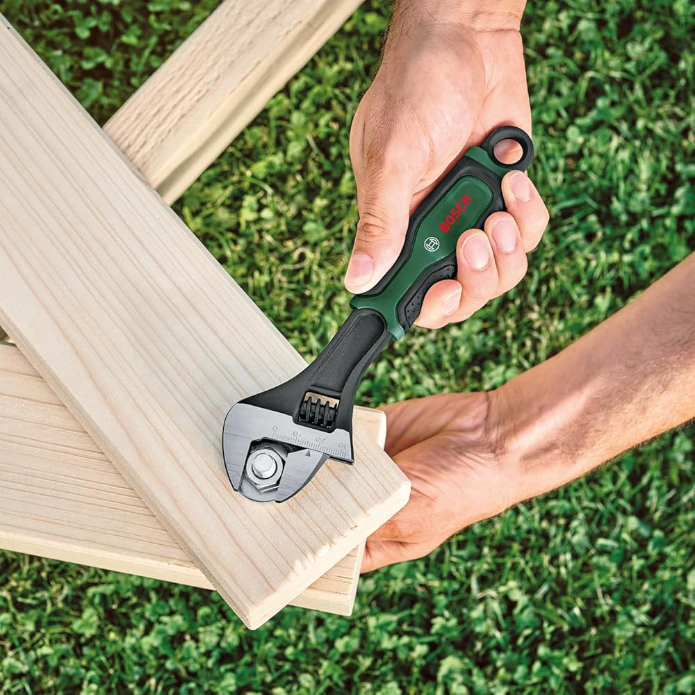 Bosch Home and Garden Set d’outils à main ? Advanced ? 52 pièces Bosch (set d’outils de grande qualité pour les bricoleurs passionnés et expérimentés;longévité élevée ; matériaux de grande qualité) : Jardin