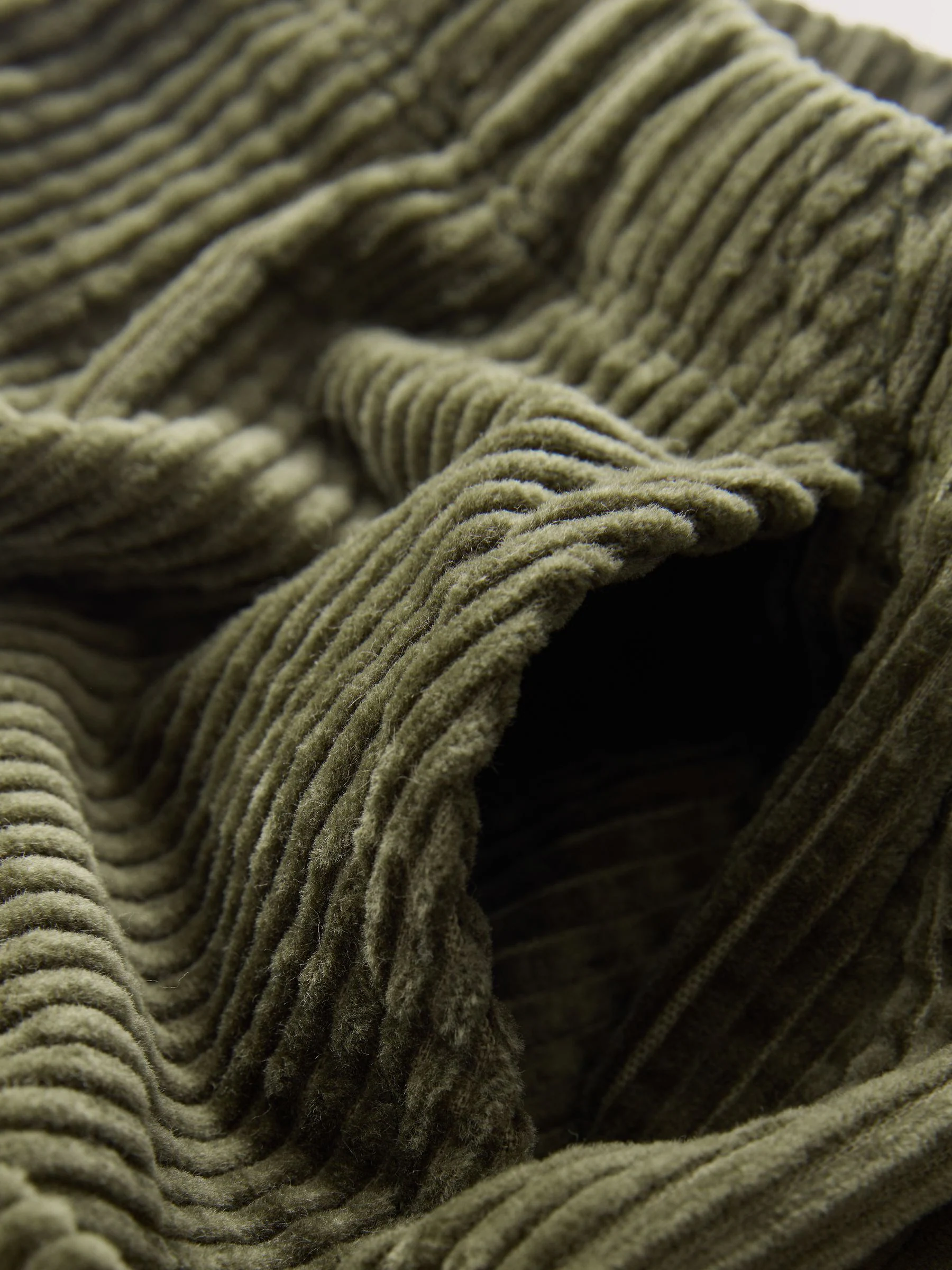 Kakigroen - Corduroy cargobroek (3 mnd-7 jr)