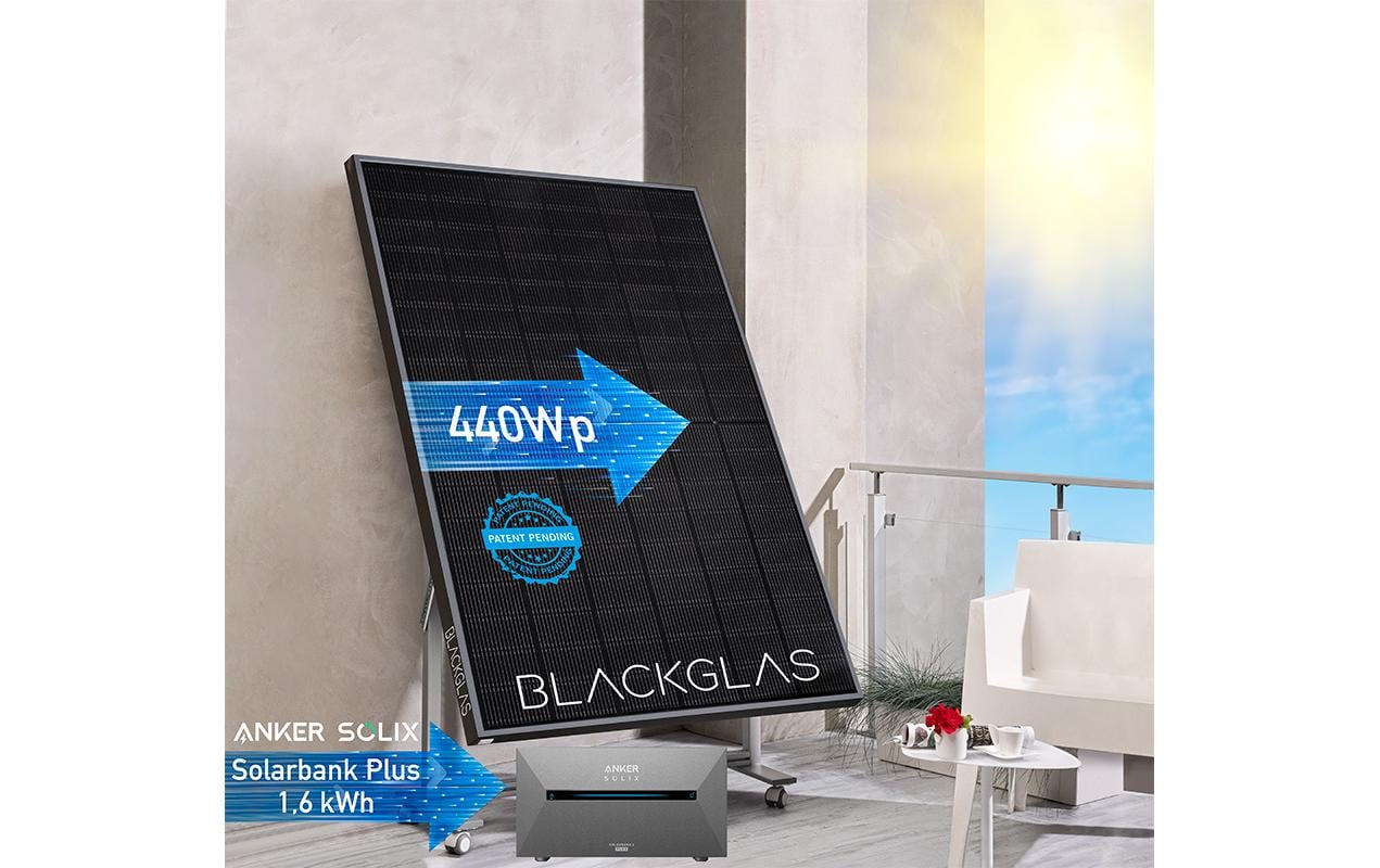Solaranlage ECOzoomPRO 440 Wp<br>Das All-in-One Balkonkraftwerk