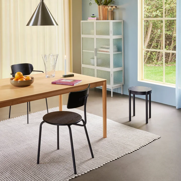 Hübsch Interior - Koi Stuhl, schwarz