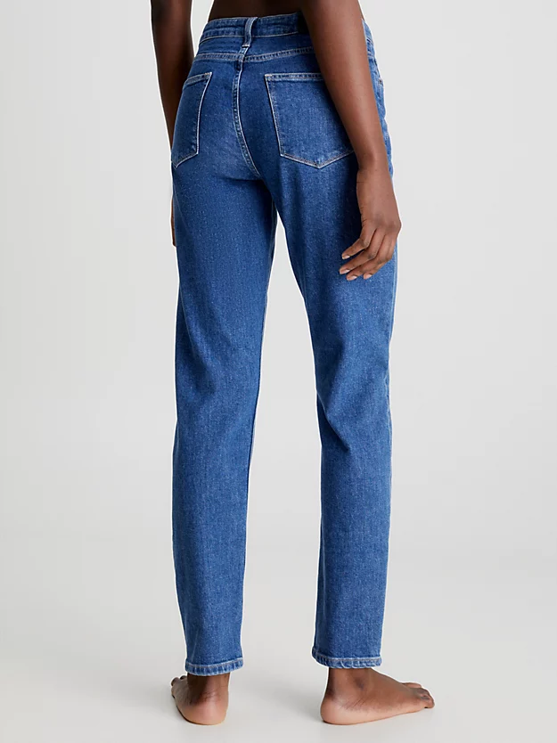 Calça jeans slim de cintura média