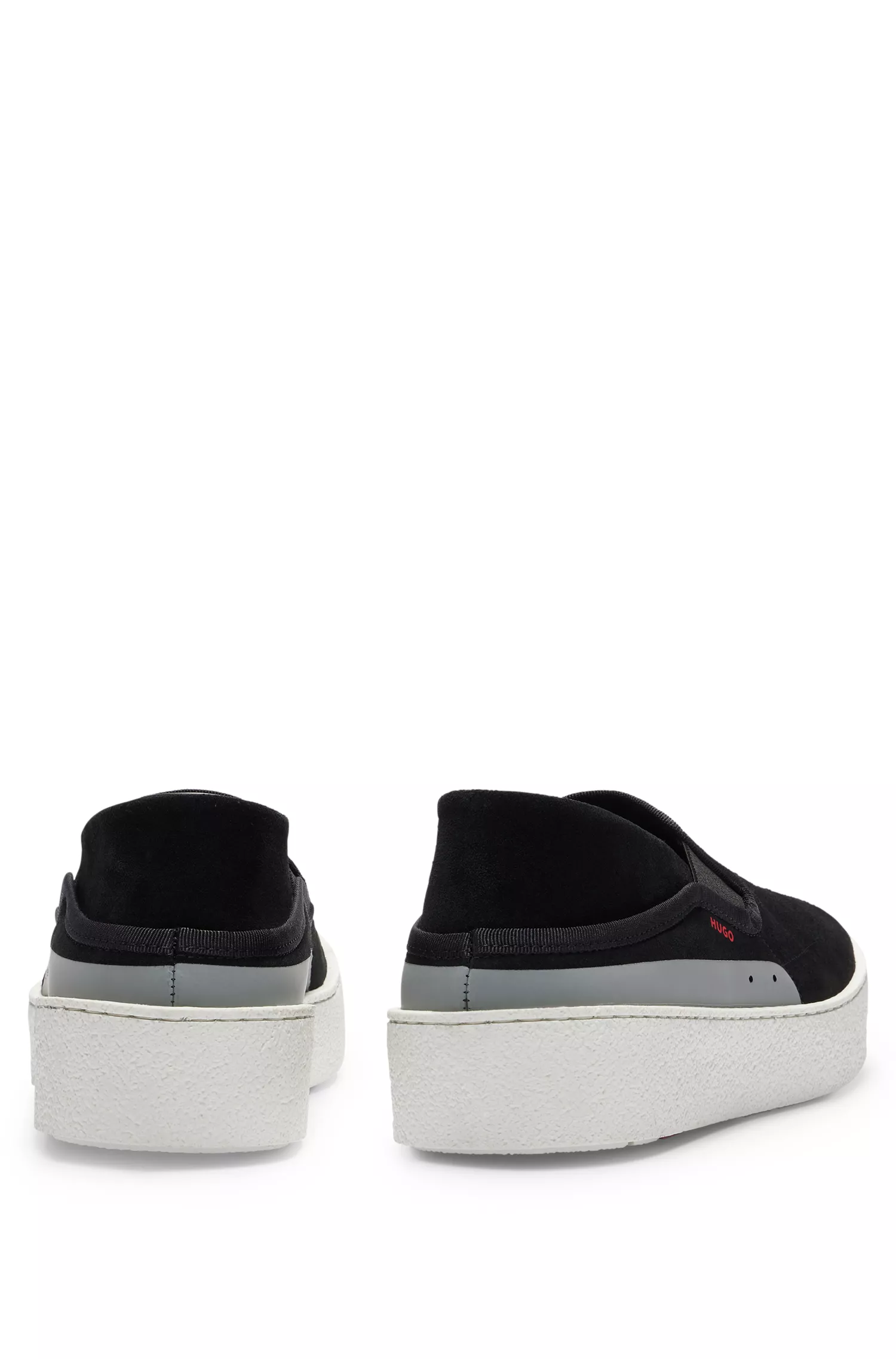 Sapatos slip-on HUGO em camurça vermelha com sola de crepe.