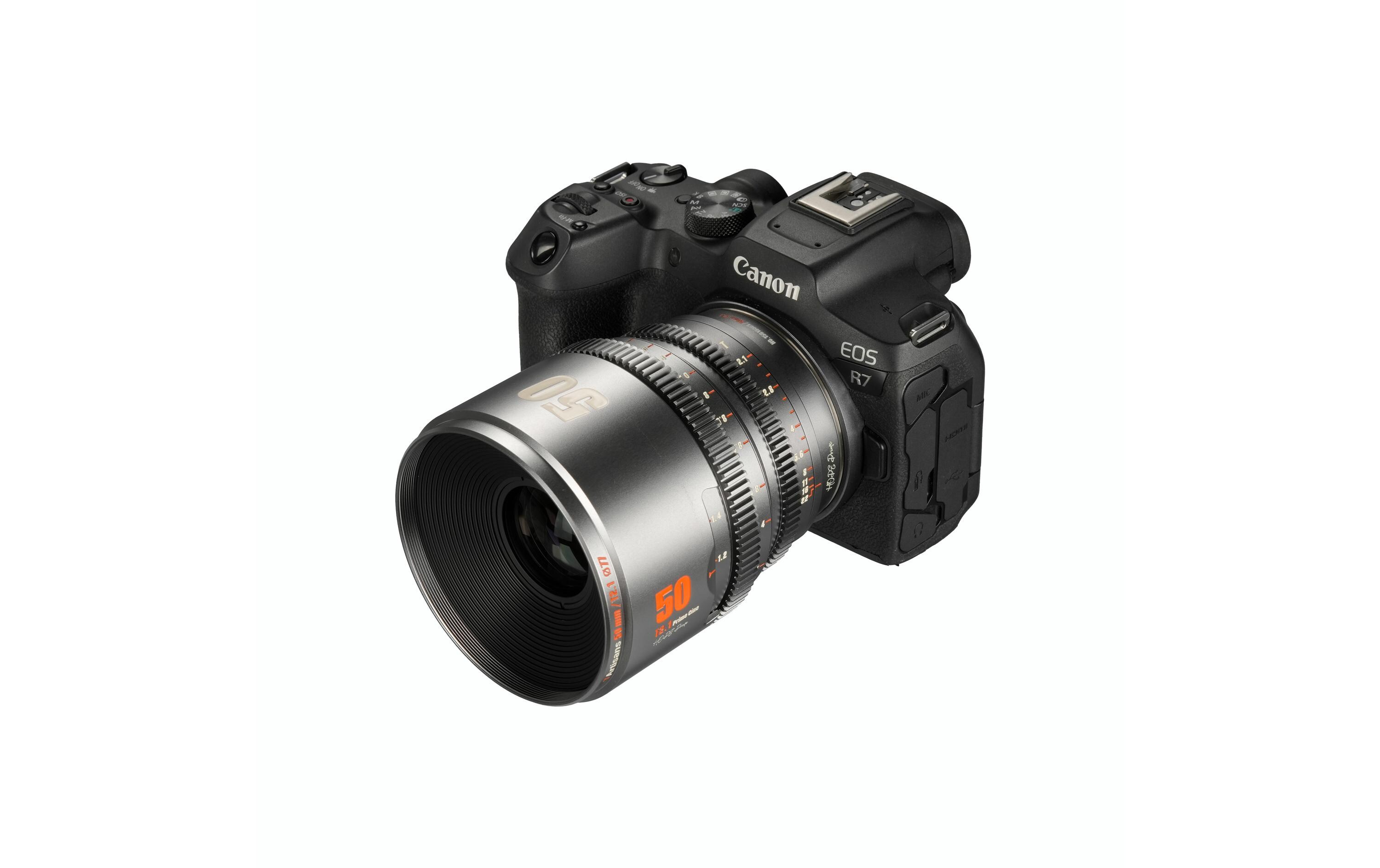 Festbrennweite 50mm T/2.1 – Canon RF<br>Kompaktes, leichtes Objektiv für Kameras mit Super35-Sensoren