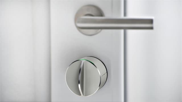 Danalock V3 2024 smart lås (sølv/Z-wave/Scandi)