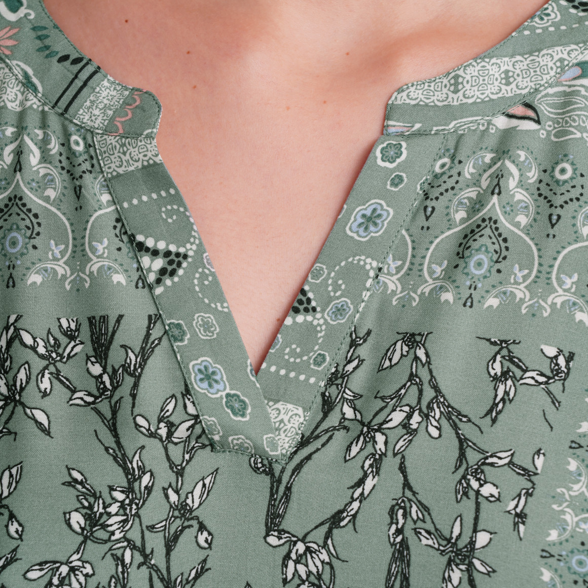 Gina Damen Kleid mit Allover-Muster oliv