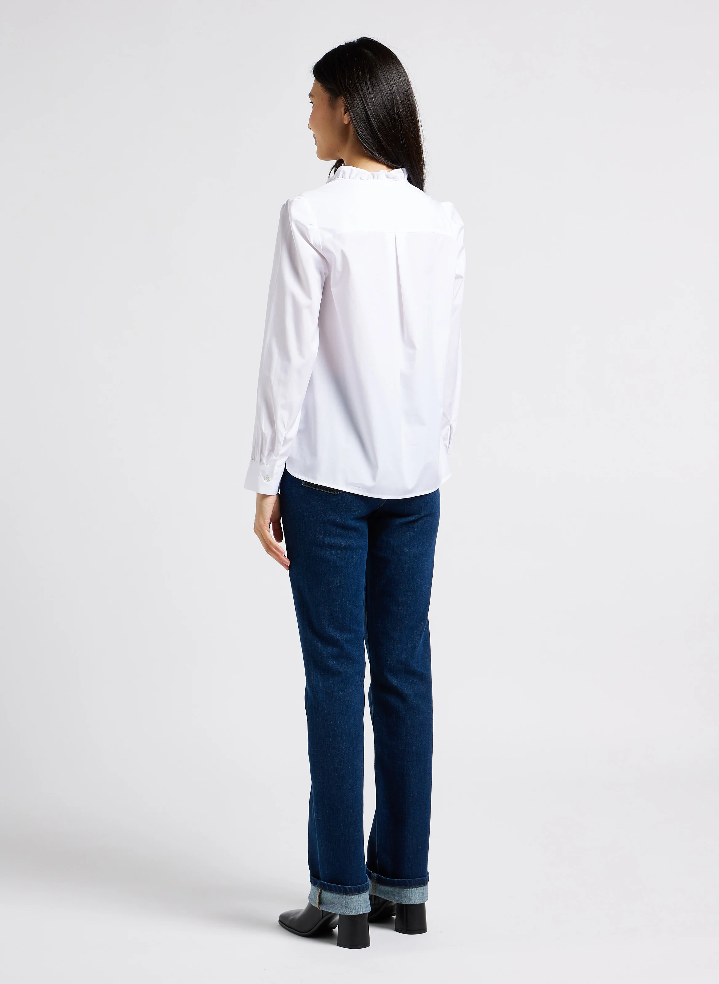 CALLISTO - Chemise droite col V à fronces en coton | Blanc