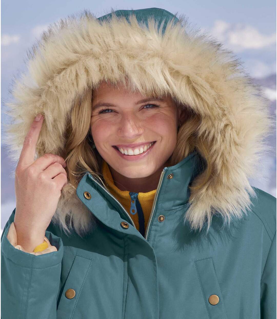 Parka Fourrée à Capuche Fausse Fourrure