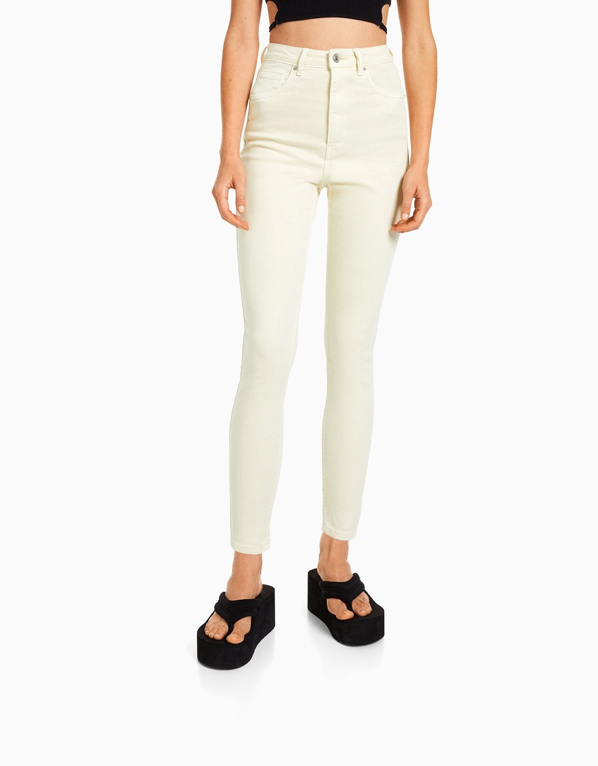 calça jeans skinny de cintura super alta
