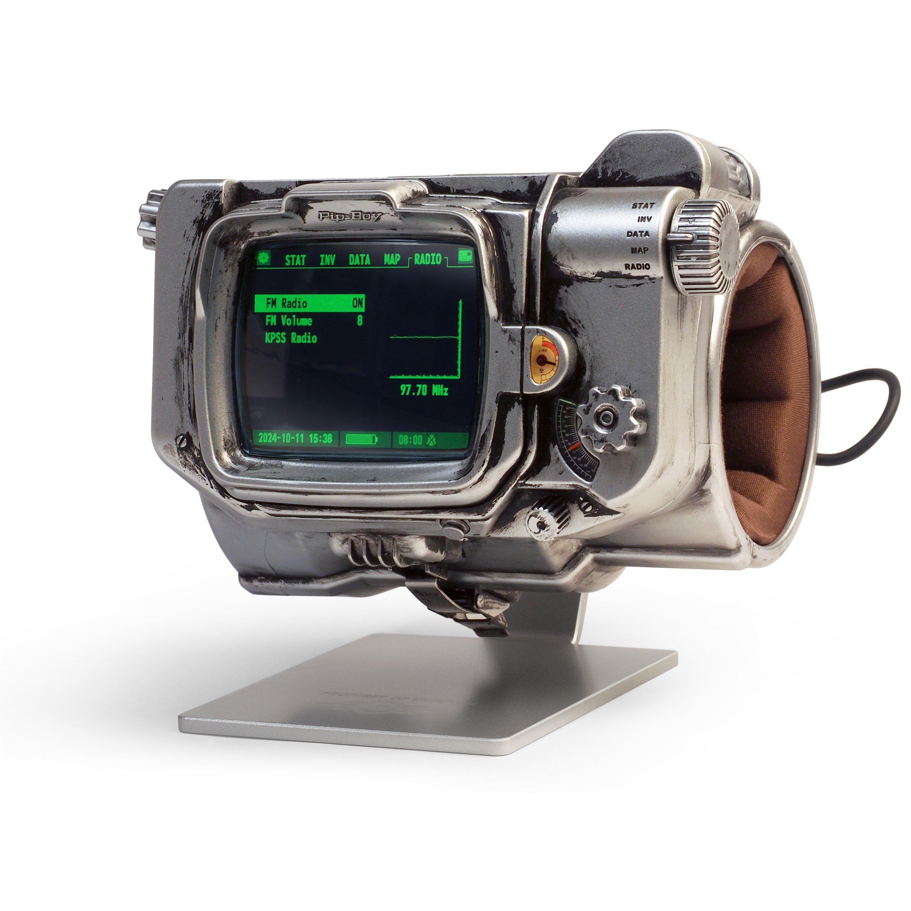 Fallout GAME Pip Boy 3000 Mk V Die Cast Replica