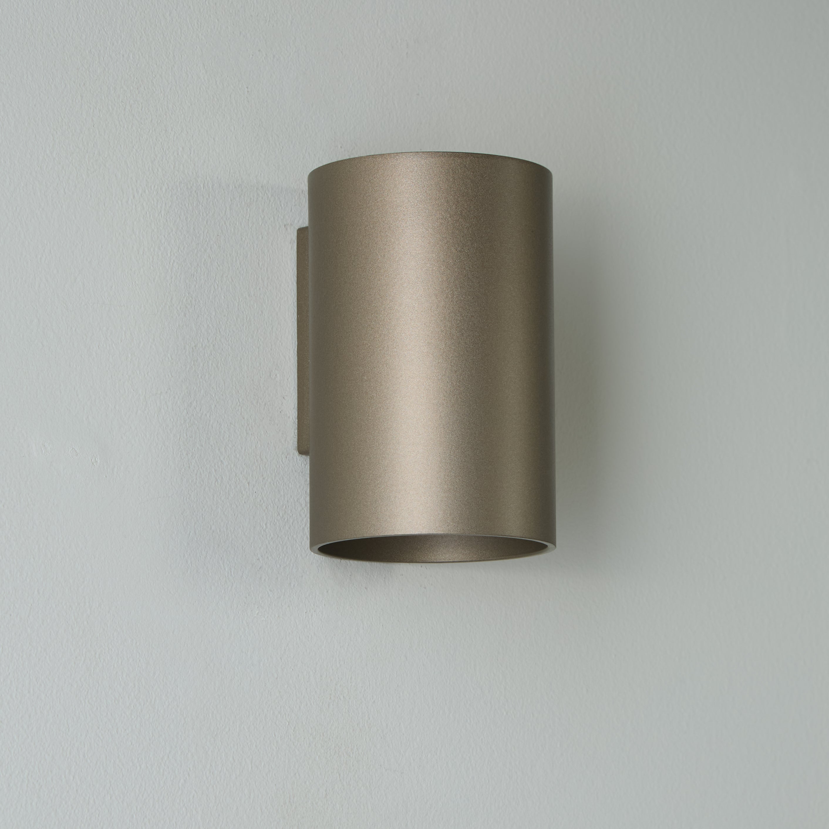 Searchlight Wall Wandlamp Cilinder - H 10 cm - Latte