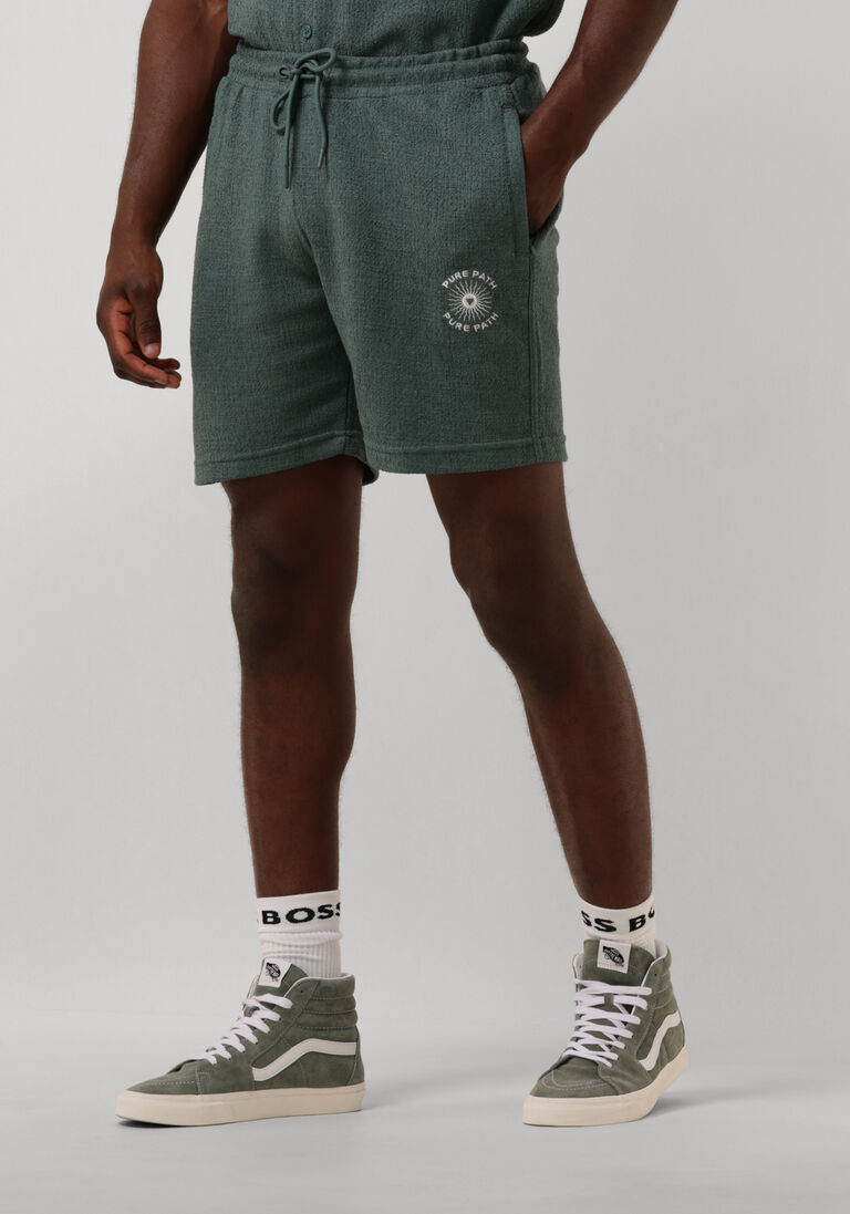 PURE PATH groene pure path korte broek structured short with pocktes, cords and front embroidery
