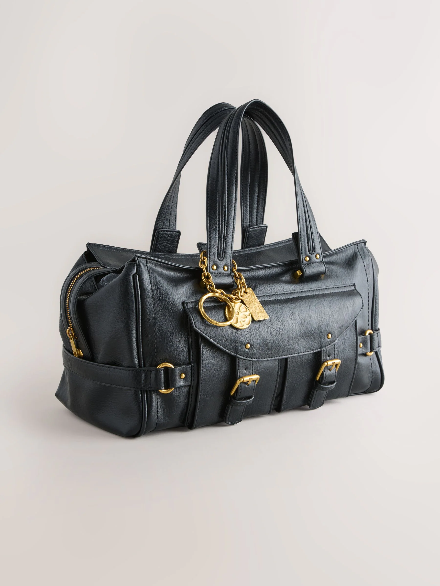 Zwart - Charm Buckle Hand Held Bag