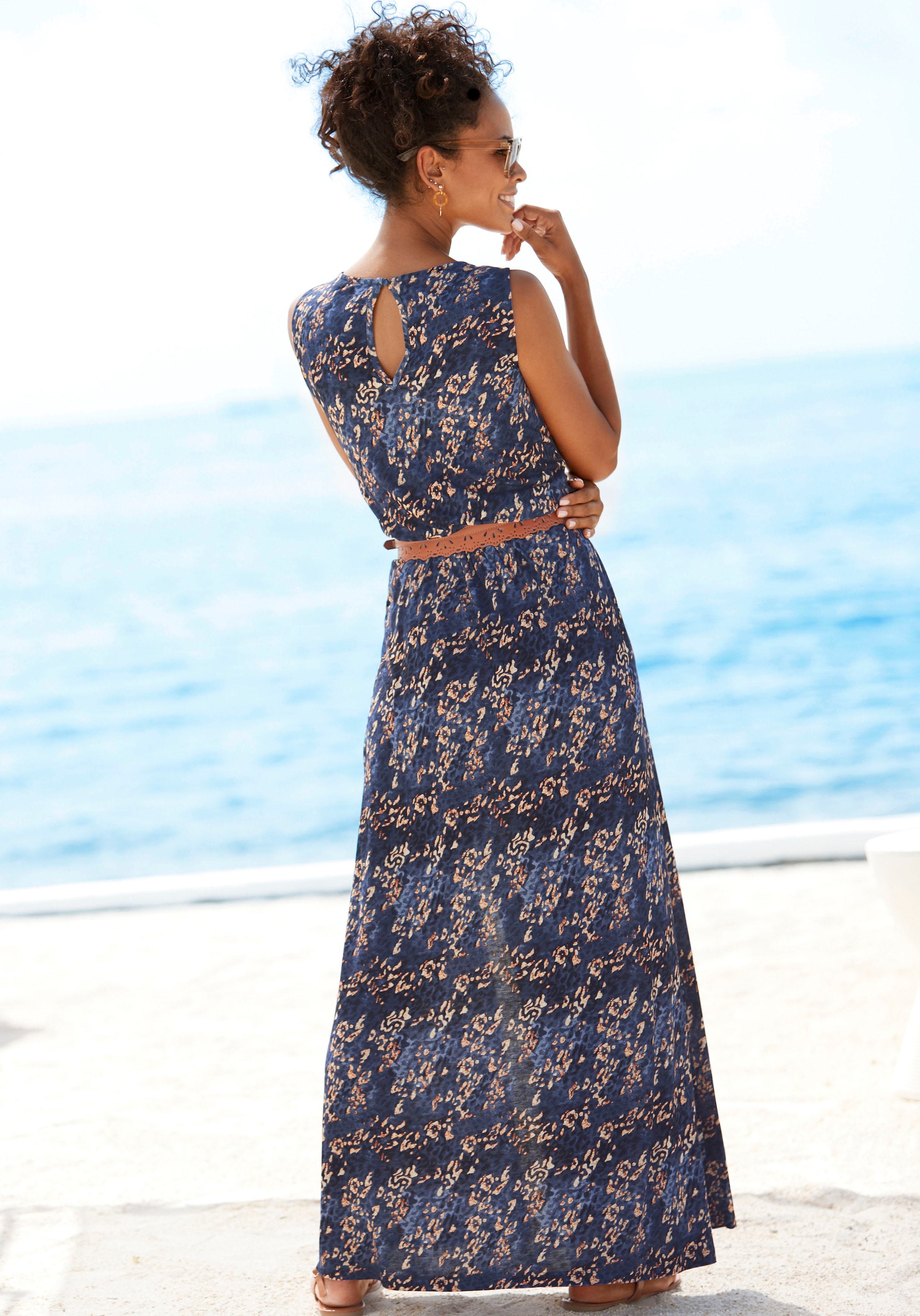 Vivance Maxikleid Seitennahttaschen mit Seitennahttaschen und Schlitz, lockeres Sommerkleid, Strandkleid