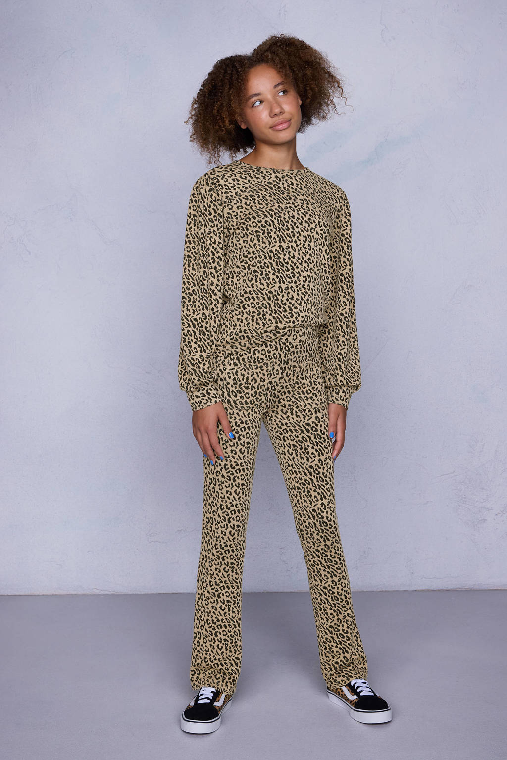 Coolcat Flare Broek Bailey met Luipaard Jacquard Patroon