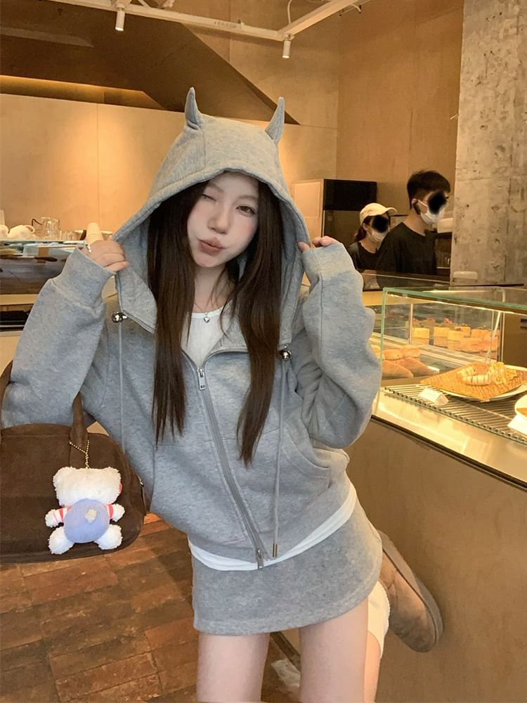 ANORA - Hoodie met trekkoord en hoornaccent