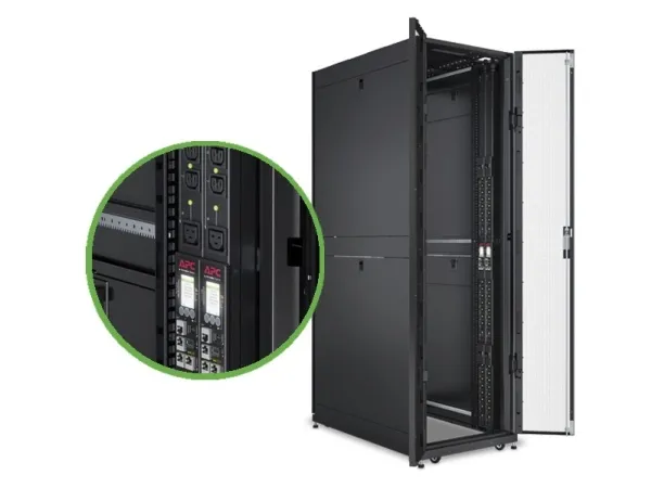 APC Rack PDU 9000 Switched ZeroU 16A 230V 21 C13 & 3 C19 IEC309 Cord