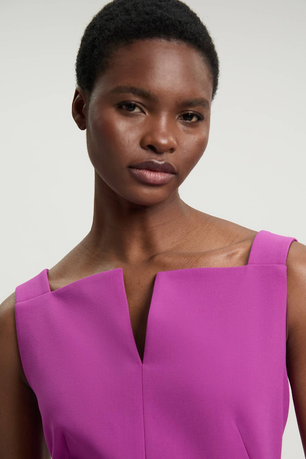 KarenMillen Robe Crayon Mi-longue Ajustée En Stretch Compact À Col Montant Ésynthétiqueré