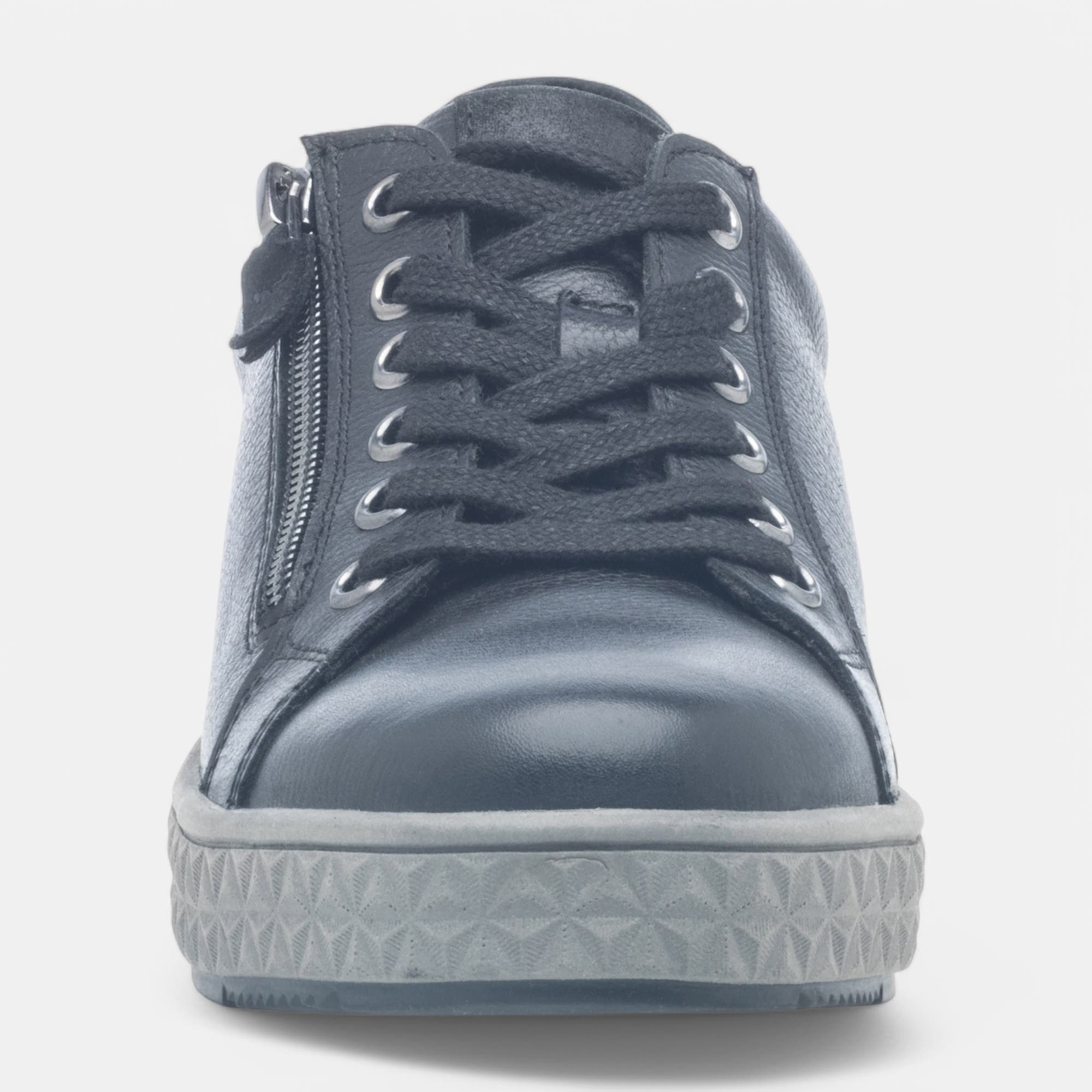 Baskets basses Femme en cuir noir