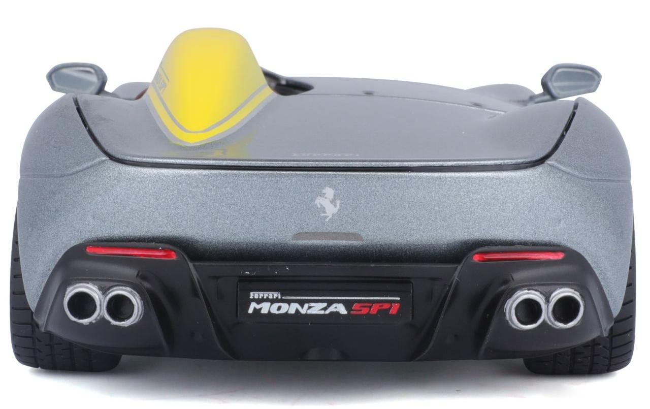 Ferrari R&P Monza SP1 Silber 1:24Sammlermodell im Massstab 1:24