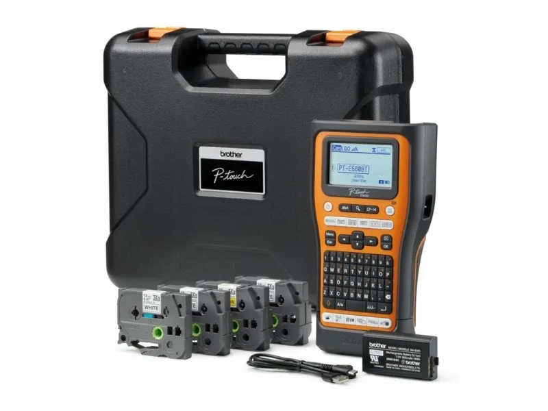 Brother P-Touch PT-E560BTSP - Etikettemaskine - S/H - termo transfer - Rulle (2,4 cm) - 180 dpi - op til 30 mm/sek. - USB 3.0, Bluetooth 5.0 - skærer - spejltryk, Full & Half Cut Function, printforhåndsvisning - sort og orange
