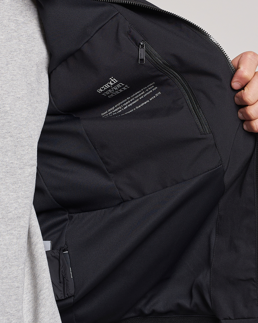 Scandinavian Edition Plain Waterproof Jacket Onyx