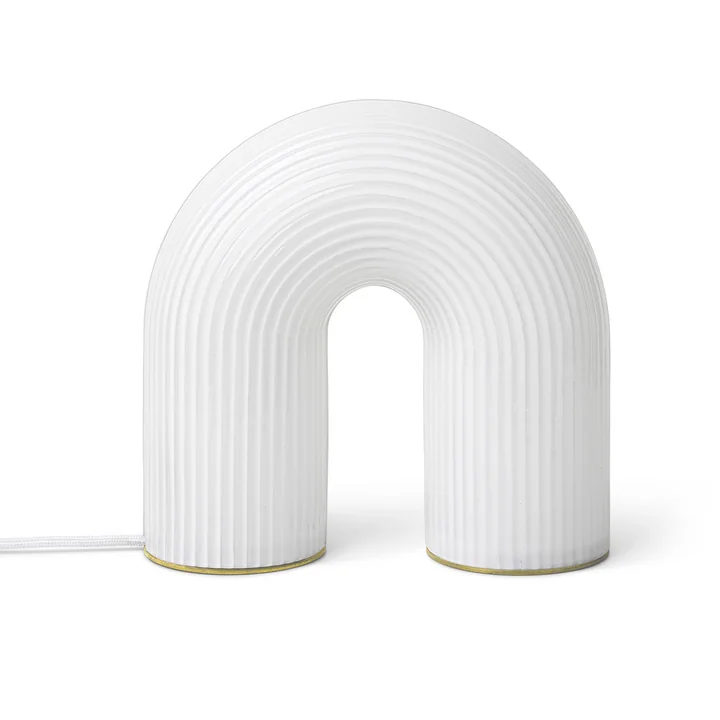 Ferm Living - Vuelta LED Tischleuchte / weiss