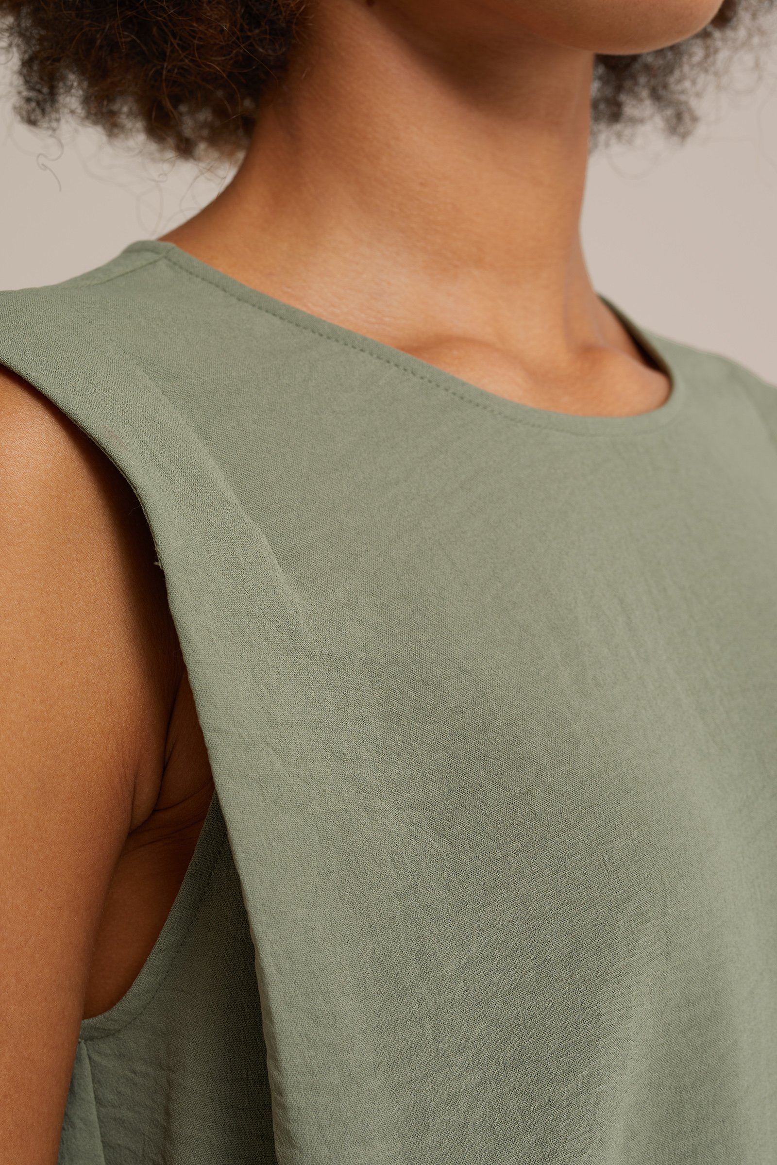 top WE Fashion Lichtgroen
