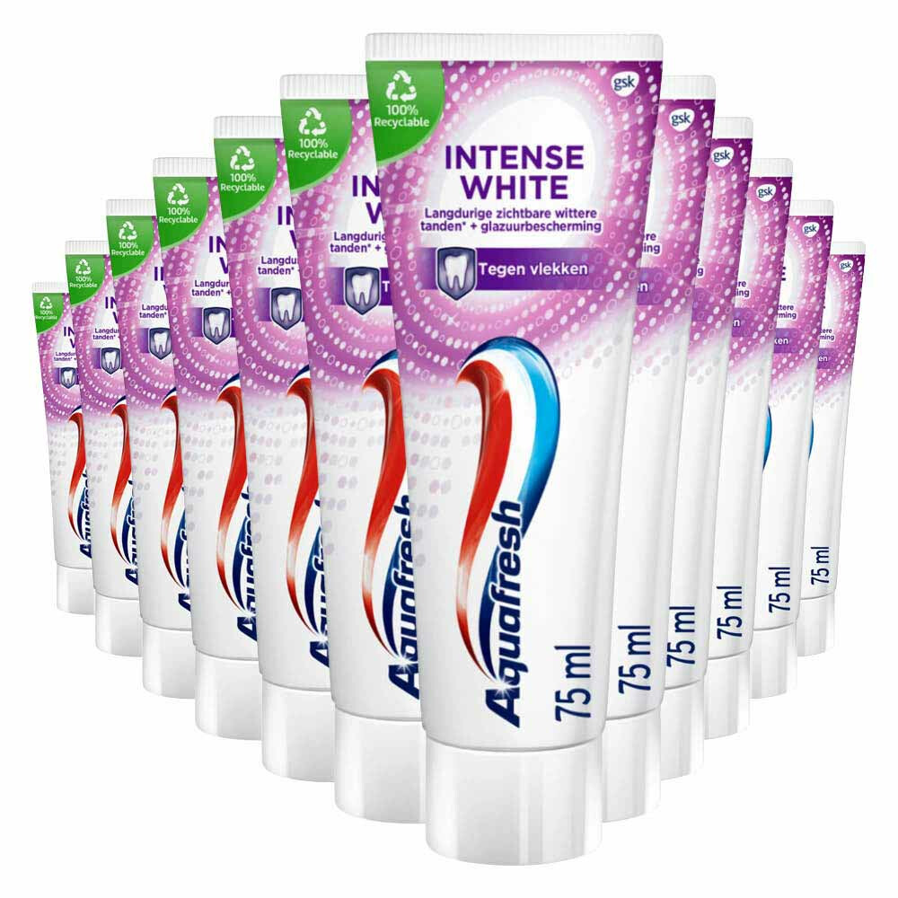 12x Aquafresh Tandpasta Intense White75 ml
