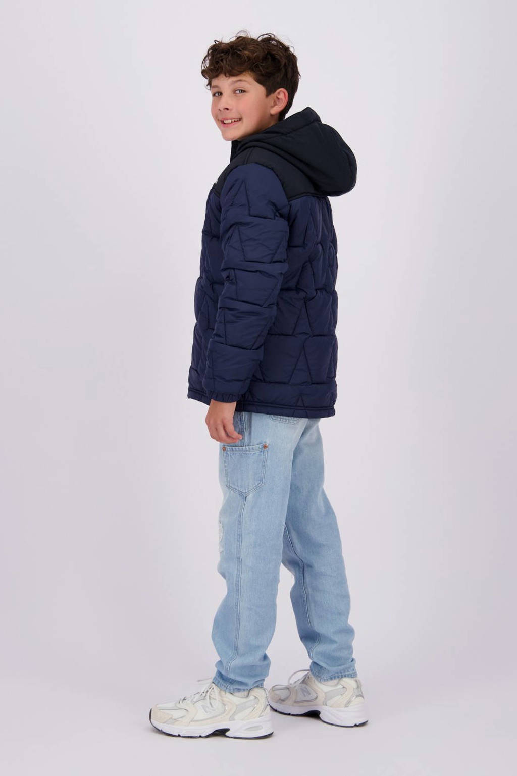 Vingino gewatteerde winterjas Tjay donkerblauw/zwart
