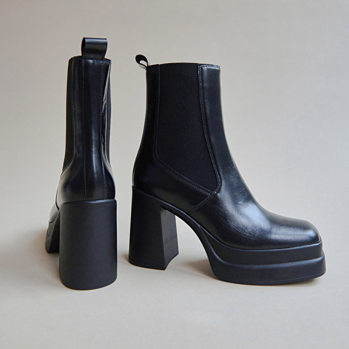 Boots à plateformes  en cuir noir