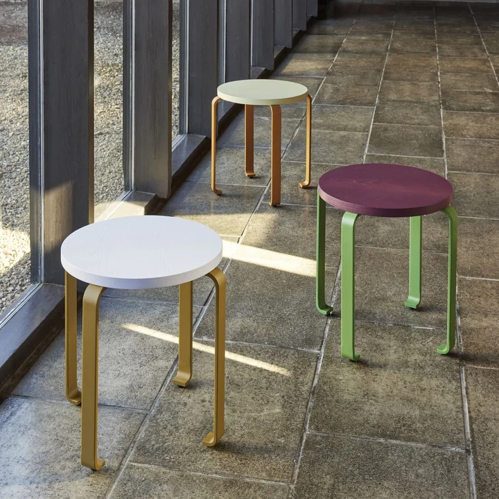 Hübsch Interior - Smile Hocker, Ø 46 cm, hellblau / khaki