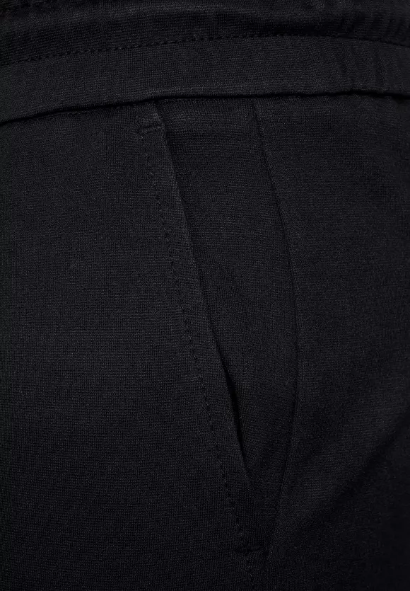 Loose Fit Hose in Unifarbe - Black